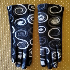 EMBROIDERED GLOVES [NWOT]